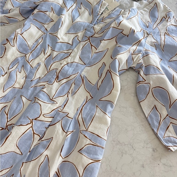 Puff Short-Sleeve Corset Mini A-Line Dress from A New Day - NWT sz4 - Picture 2 of 7